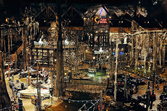 Nixa-based Insight Design Architects designed the retail, restaurant and entertainment portions of Bass Pro Shops at the Pyramid in Memphis, Tenn., including the Uncle Buck’s Fishbowl and Grill.Photo provided by DELORES ALBERS PHOTOGRAPHY