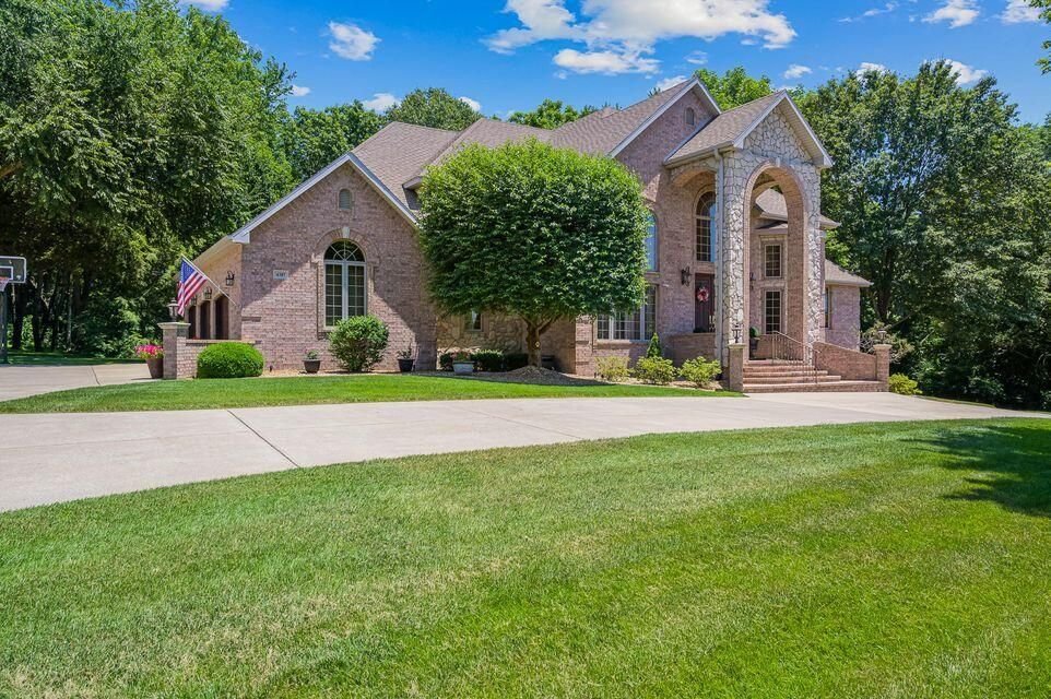 4387 E. Bogey Court 
$739,900
Bedrooms: 5
Bathrooms: 5.5
Listing firm: Alpha Realty MO LLC