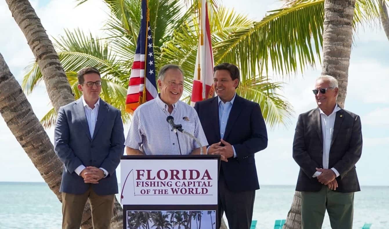 Johnny Morris, second from left, is joined by Florida’s Department of Economic Opportunity Secretary Dane Eagle, Gov. Ron DeDantis and state Rep. Jim Mooney in announcing the Valhalla Island Resort project.
