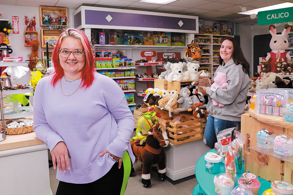 BUILDING CONNECTIONS: Amber Brand, left, created nonprofit Marshfield Area Small Business Association. Sully Loves Sugar owner Amanda Stroup, right, is a member of the new group.